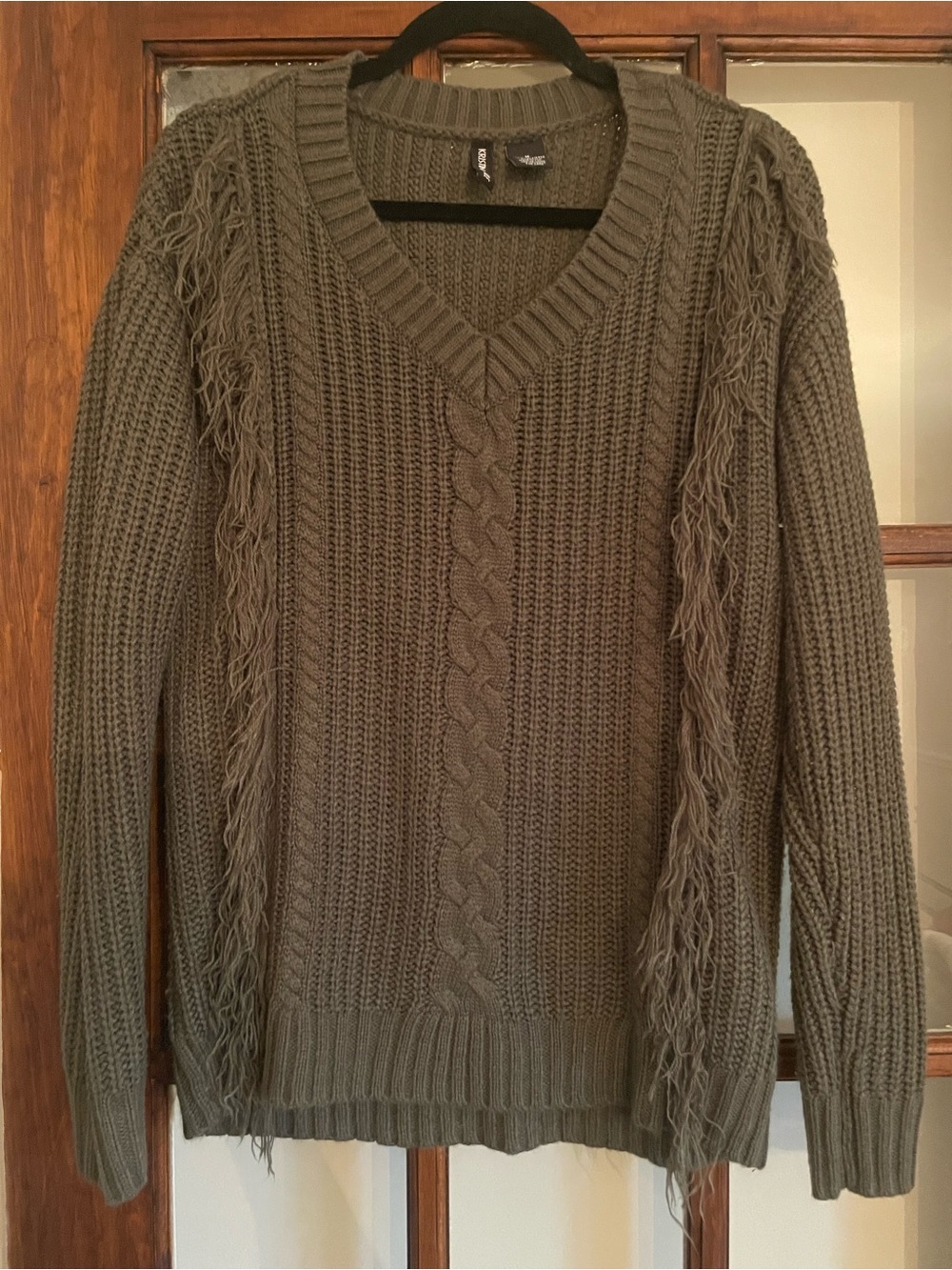 V-Neck Cable Knit Sweater in Olive Green